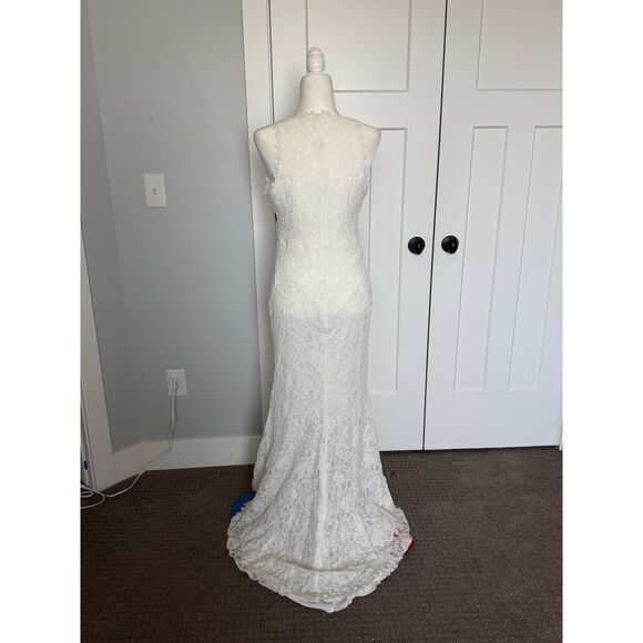 Brand Unknown White Lace Dress with Train, Wedding Party dress, Sizee 4-6? - Picture 6 of 14